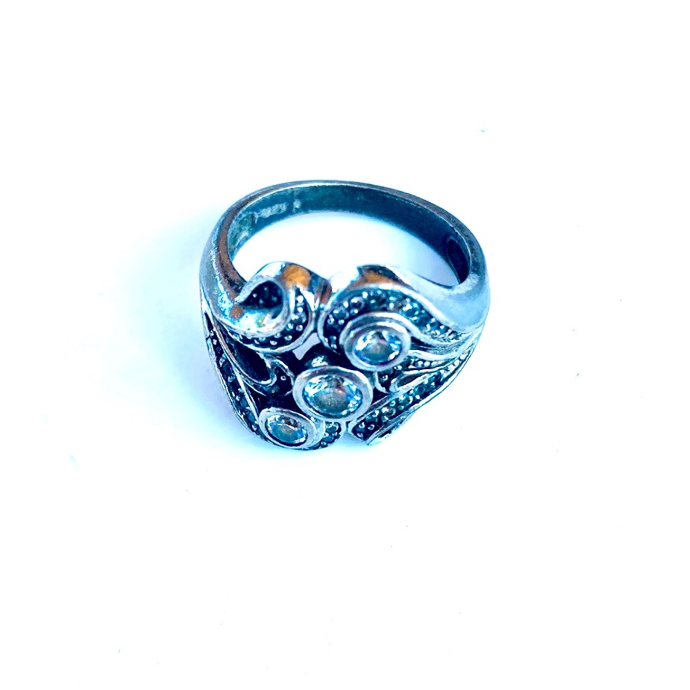 Silver Model Ring